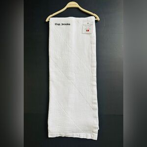 🎁Pereira da Cunha Throw - Cotton - White Textured Diagonal Pattern